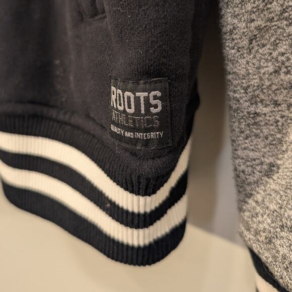 Roots Bomber Varsity Jacket Gray Black Fleece Classic Retro Style - Size S - Picture 8 of 9
